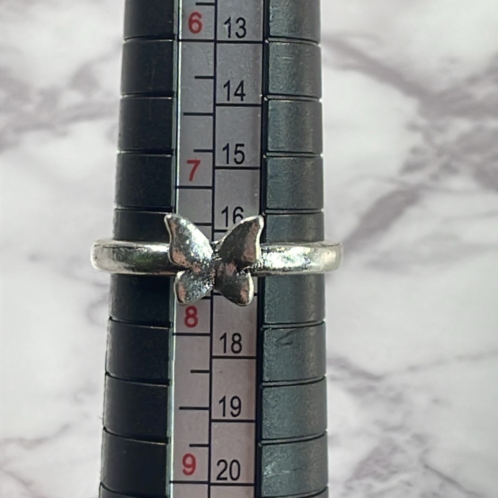 Butterfly Silver Ring - Picture 3 of 3